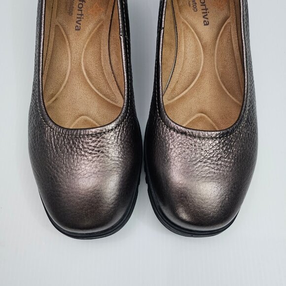 Comfortiva Dillon Loafer Womens 8 Metallic Pewter Slip On Wedge Work Travel - Picture 5 of 13